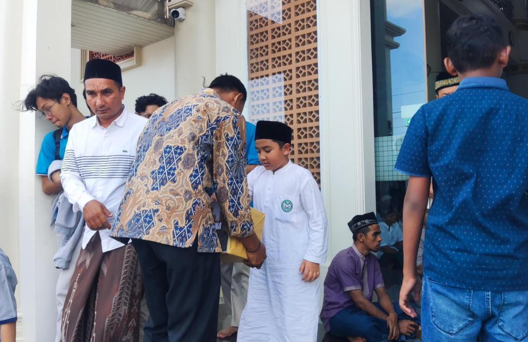 Jamaah Masjid As Sadaqah di Banda Aceh Menggelar Aksi Peduli Palestina