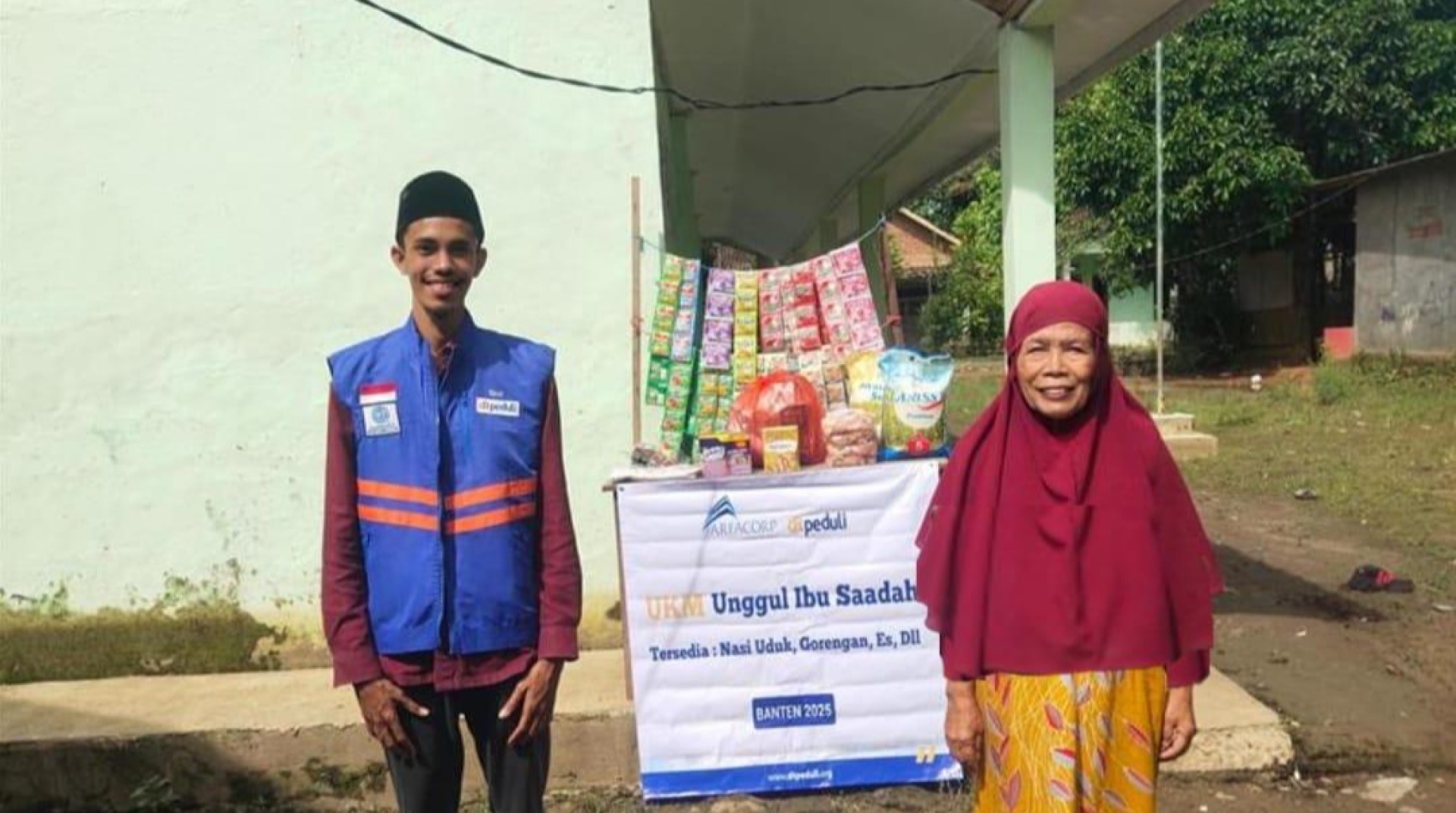 DT Peduli Serang Salurkan Modal Usaha untuk Ibu Saadah, Harapan Baru untuk Kemandirian Ekonomi