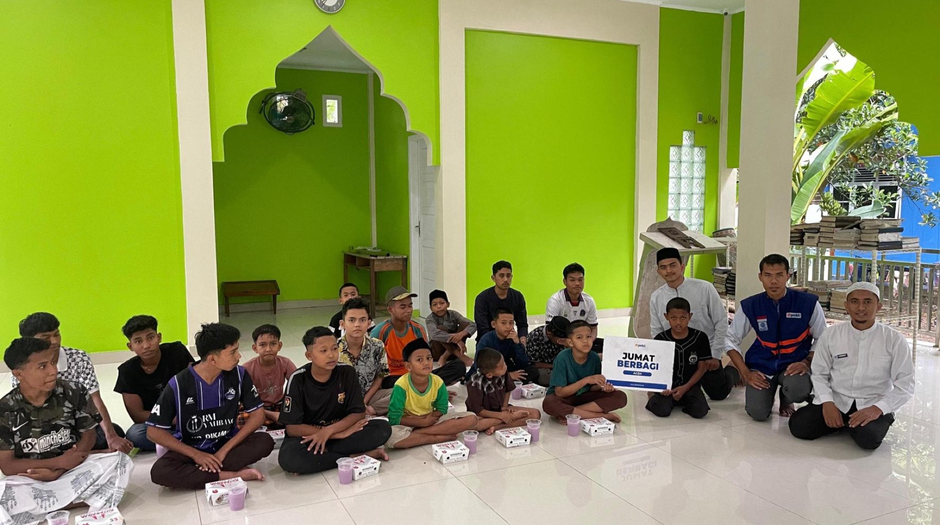 DT Peduli Aceh Berbagi Berkah Jumat di Panti Asuhan Kinderhut