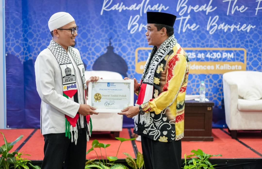 Berdedikasi Bantu Palestina, DT Peduli Terima Penghargaan dari Islamic Relief Indonesia