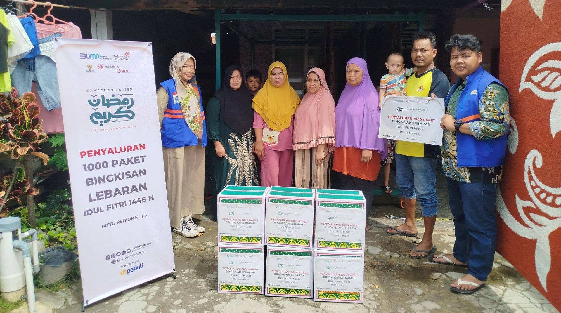 Bersama DT Peduli, MTTG Regional 1-5 Bagikan 1000 Paket Bingkisan Lebaran 
